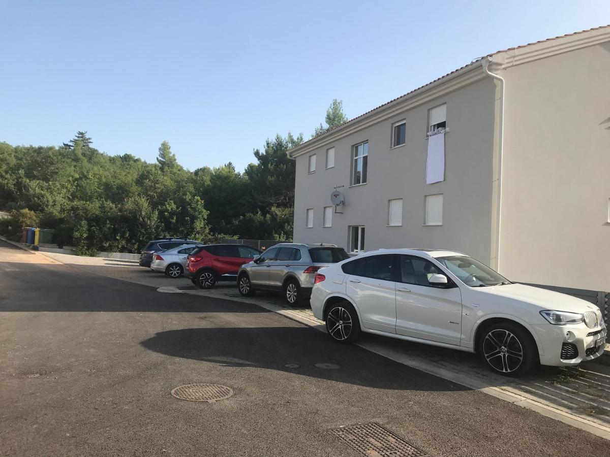 Apartments Ibis Čižići Exterior foto